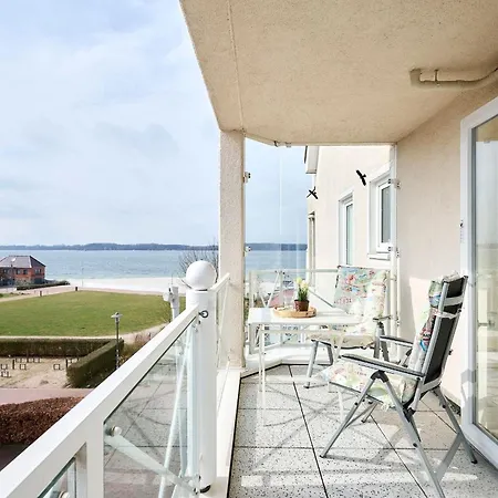 Haus Panorama Nr 15 * Laboe